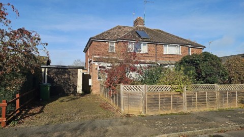 View Full Details for Croughton, Brackley, Northants