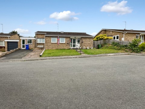 View Full Details for Burwell Hill Close, Brackley, Northants