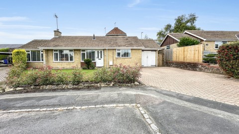 View Full Details for Bridgewater Close, Brackley, Northants