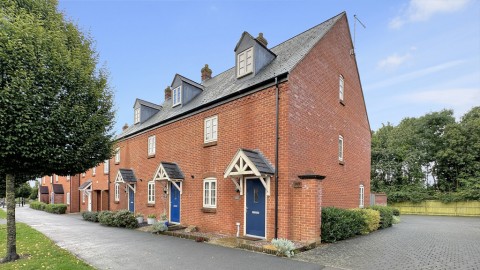 View Full Details for Poppyfields Way, Brackley, Northants